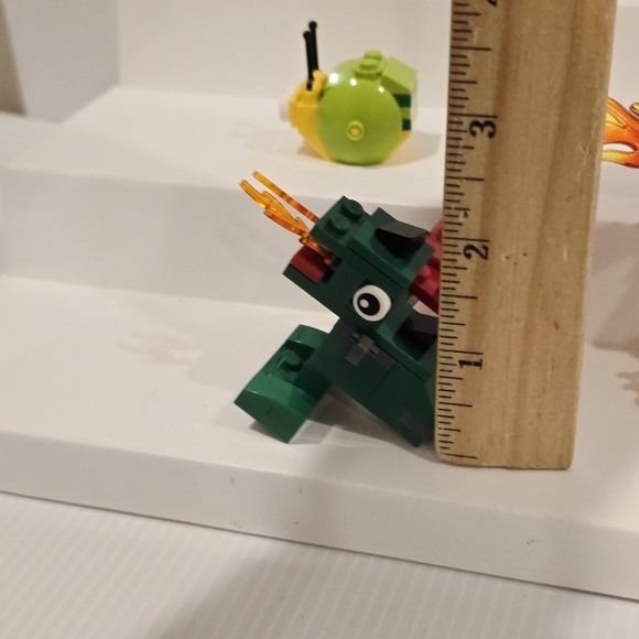 Lego Creative Building Mini Figure Set - Picture 9 of 9